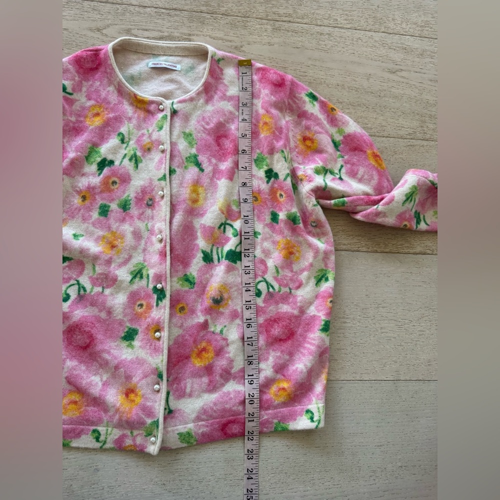 Frances Valentine Rare Color Floral Pearl Button Darling Cardigan Sweater Sz M - Picture 7 of 9
